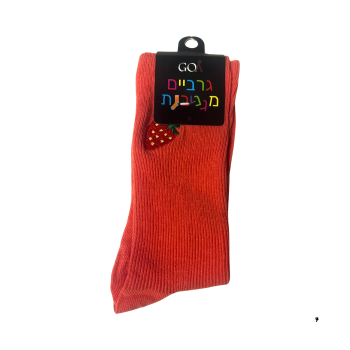 גרבי תות חמודים ונוחים במידה אחידה – גרביים מתוקים בסגנון יפני | חדש במלאי