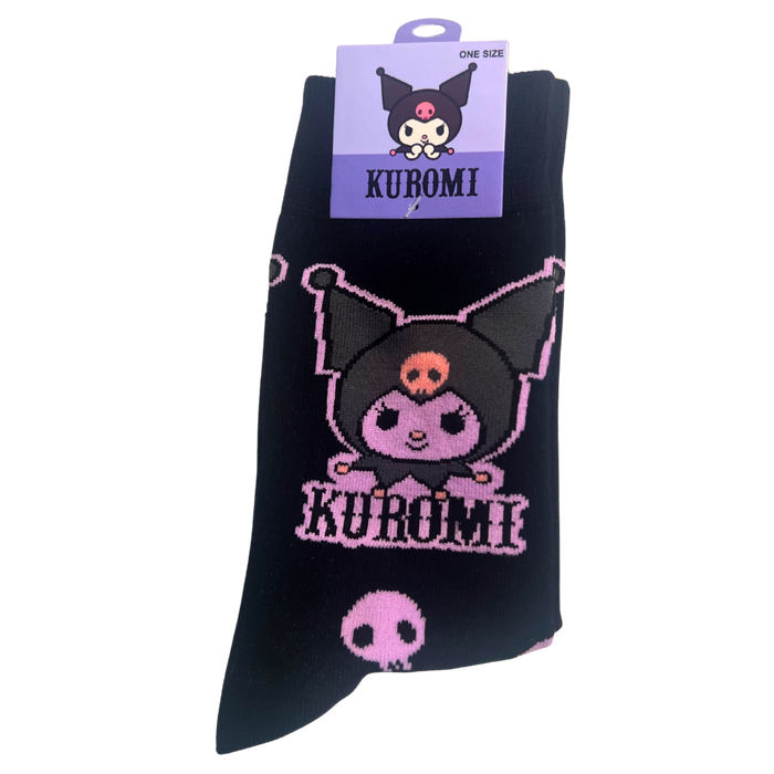 גרבי Kuromi חמודות – רקע שחור מקורי 🖤💜🧦