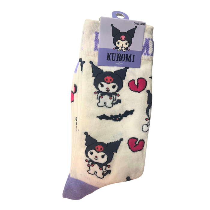 גרבי Kuromi חמודות – רקע לבן סגול מקורי 💜🖤🧦