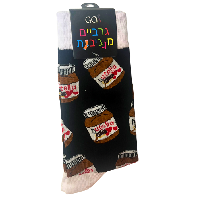 גרבי נוטלה – מידה אחידה למבוגרים, רקע שחור