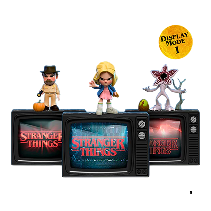 קפסולת הפתעה דמות אספנות Stranger Things YuMe | דגם טלוויזיה רטרו 6.5 ס”מ
