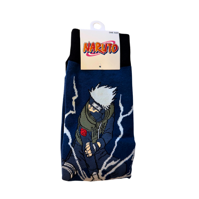 גרבי קאקשי Hatake | Naruto Shippuden – 2 עיצובים מיוחדים | מידה 36-46 | גרביים לאוהבי אנימה ברקע כחול מבית אנימה מרקט רק ב - https://anime-market.co.il