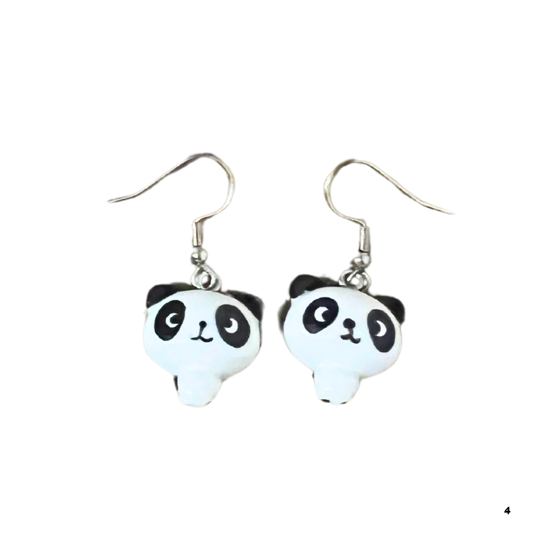 פנדה - זוג עגילים 🐼 מבית אנימה מרקט רק ב - https://anime-market.co.il