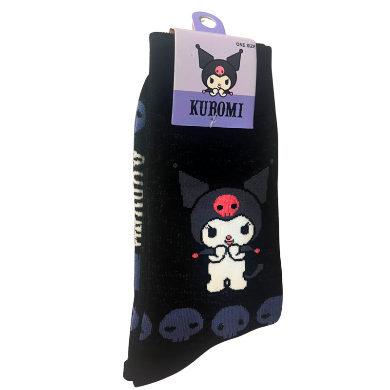 גרביים - גרבי Kuromi חמודות – רקע שחור מקורי 🖤💜🧦 עיצוב ראשון אנימה מרקט https://anime-market.co.il