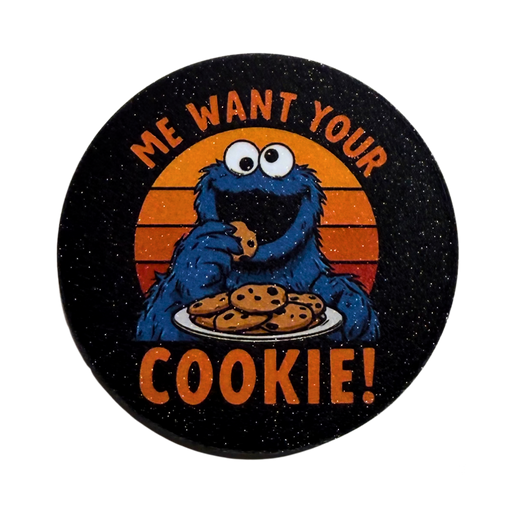 סיכת בקוטר 58 מ״מ – Cookie Monster “Me Want Cookie!” מבית אנימה מרקט רק ב - https://anime-market.co.il