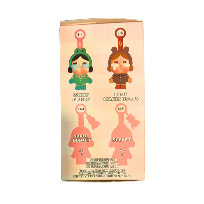 Pop Mart Crying Again | בובת פלאש עם פרצוף ויניל (Blind Box לא רשמי)
