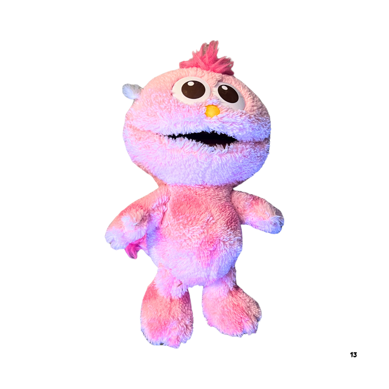 בובות פרווה - בובת Moppy גדולה מקורית מיפן – סומסום סטריט יוניברסל סטודיוס אנימה מרקט https://anime-market.co.il