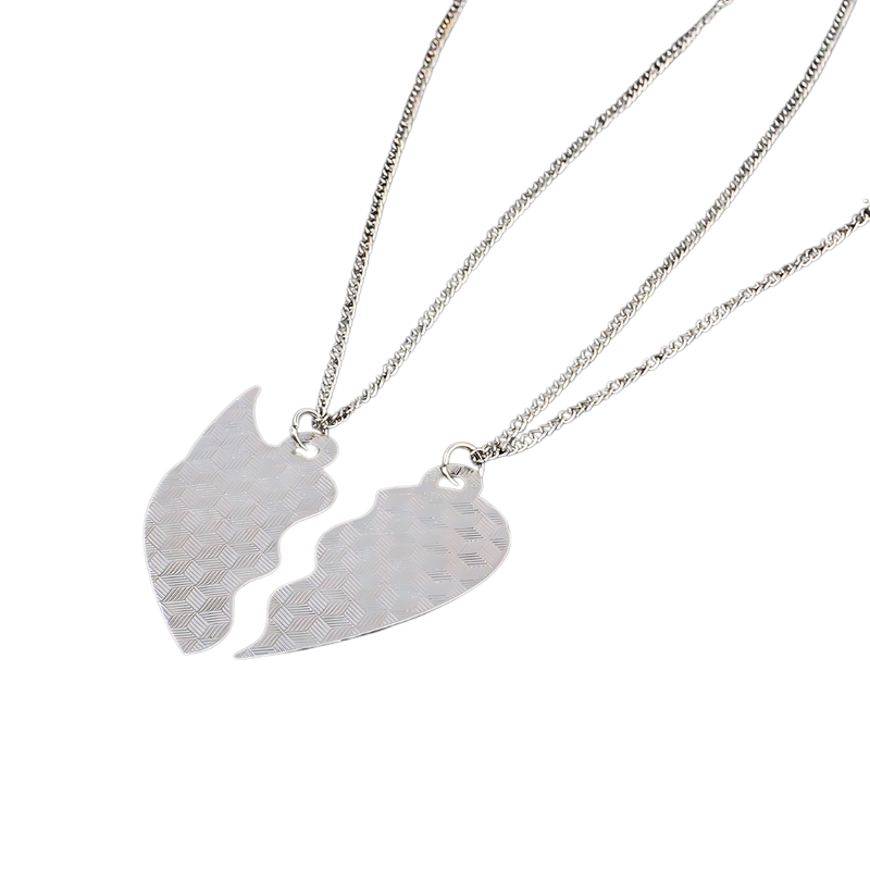 שרשראות - דדפול & וולברין - שרשרת Anime Market https://anime-market.co.il