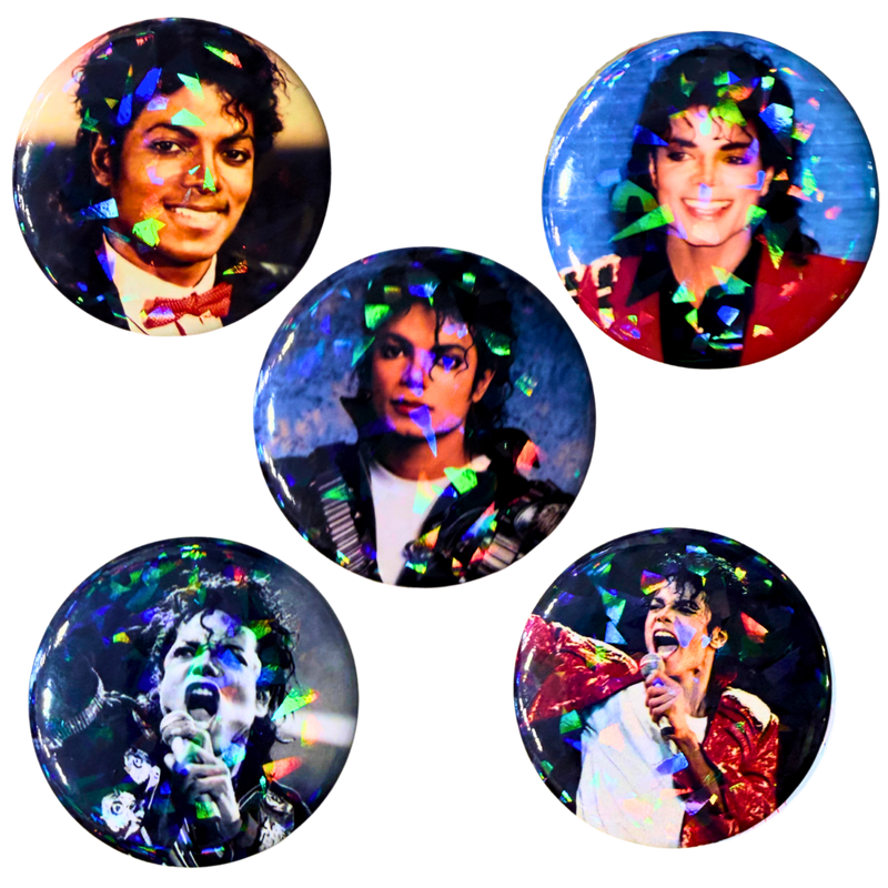 סט 5 סיכות Michael Jackson מנצנצות 58 מ״מ – מייקל ג׳קסון