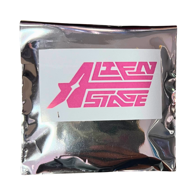 סיכות - Alien Stage – סיכת אספנות מפתיעה בהשראת הדמויות האהובות! אנימה מרקט https://anime-market.co.il