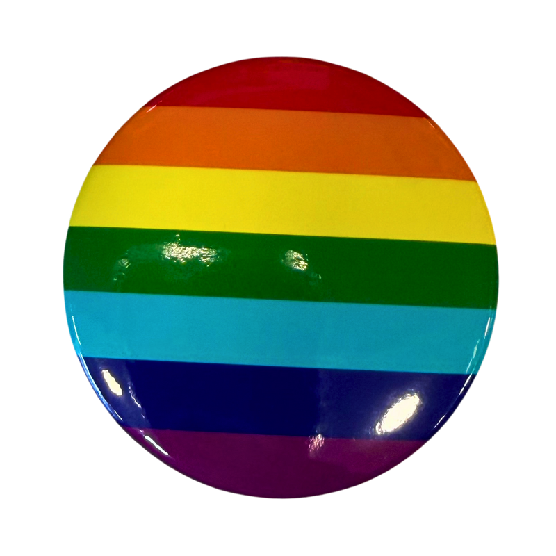דגל הגאווה (Rainbow) – סיכת 58 מ״מ מבית אנימה מרקט רק ב - https://anime-market.co.il