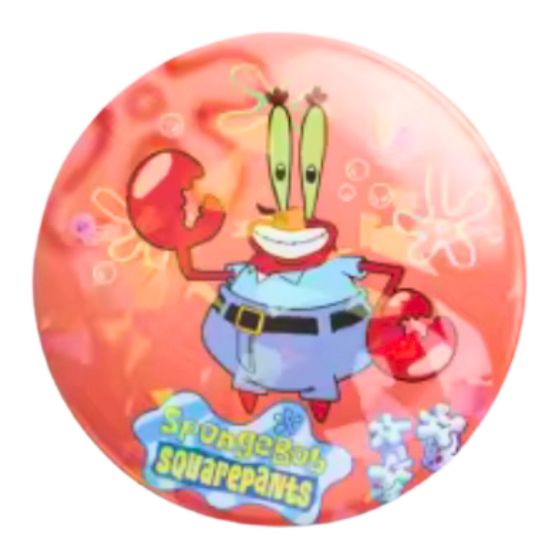 🔴 סיכת מר קראב מנצנצת בקוטר 58 מ”מ – Mr. Krabs Glitter Badge מבית אנימה מרקט רק ב - https://anime-market.co.il