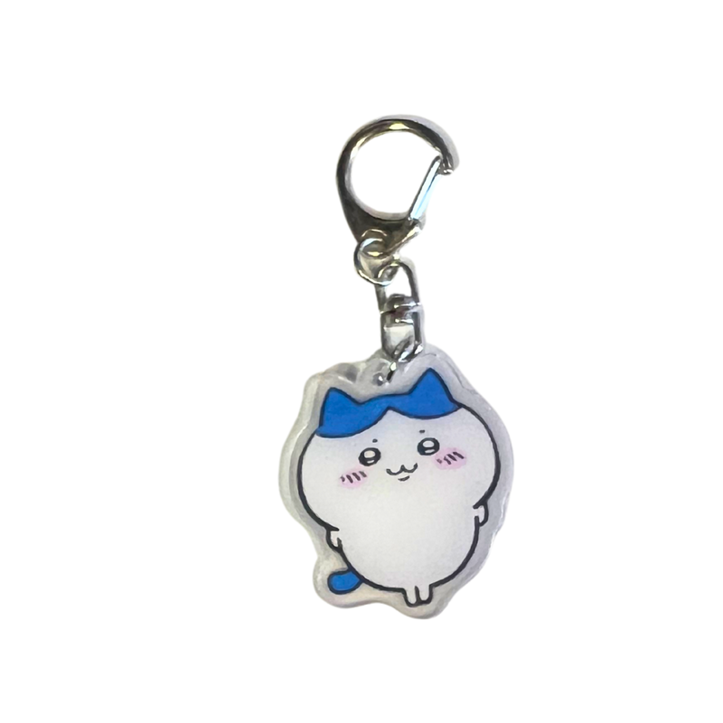 🔑 מחזיק מפתחות האצ’יווארה (Hachiware) – צ’יקאווה Chiikawa Keychain עיצוב שני מבית אנימה מרקט רק ב - https://anime-market.co.il