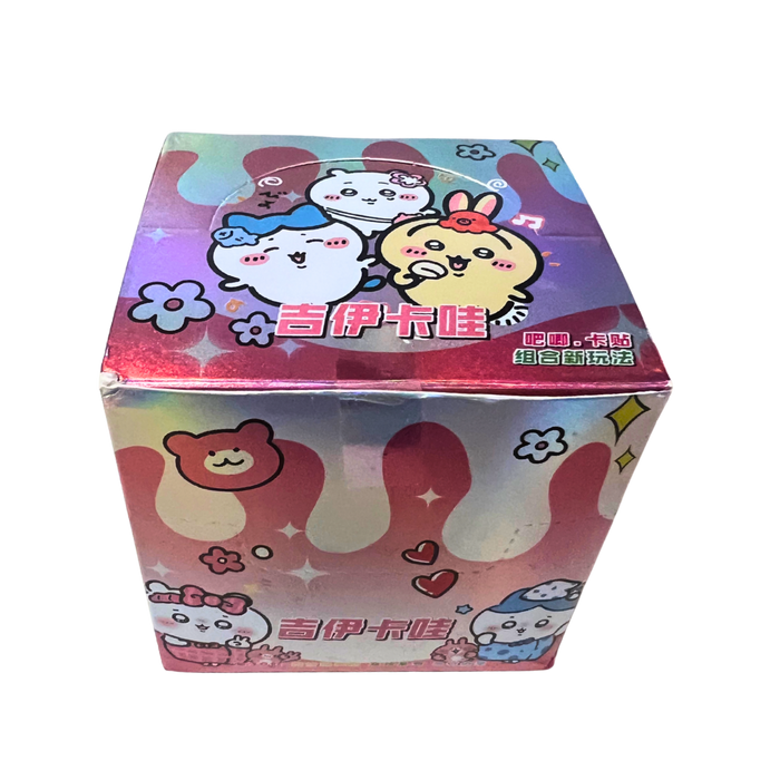 קופסה סגורה – Chiikawa צ’יאיקאווה וחברים | 10 סיכות הפתעה + קלפי אספנות