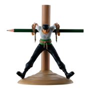 Banpresto FiguLife Zoro – וואן פיס | רורונואה זורו מחזיק עטים דמות אספנות מבית אנימה מרקט רק ב - https://anime-market.co.il